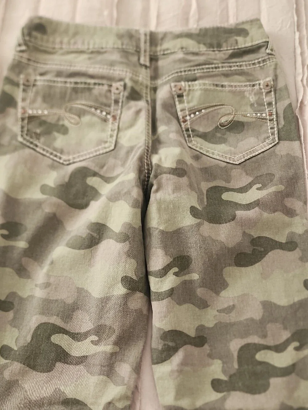 Justice Girls' Camo Jeans with Stud & Sequin Accents - Green
